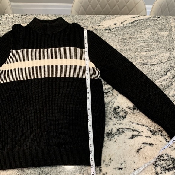 NWOT- shipping Brand new without tags H&M sweater size M - Picture 6 of 7